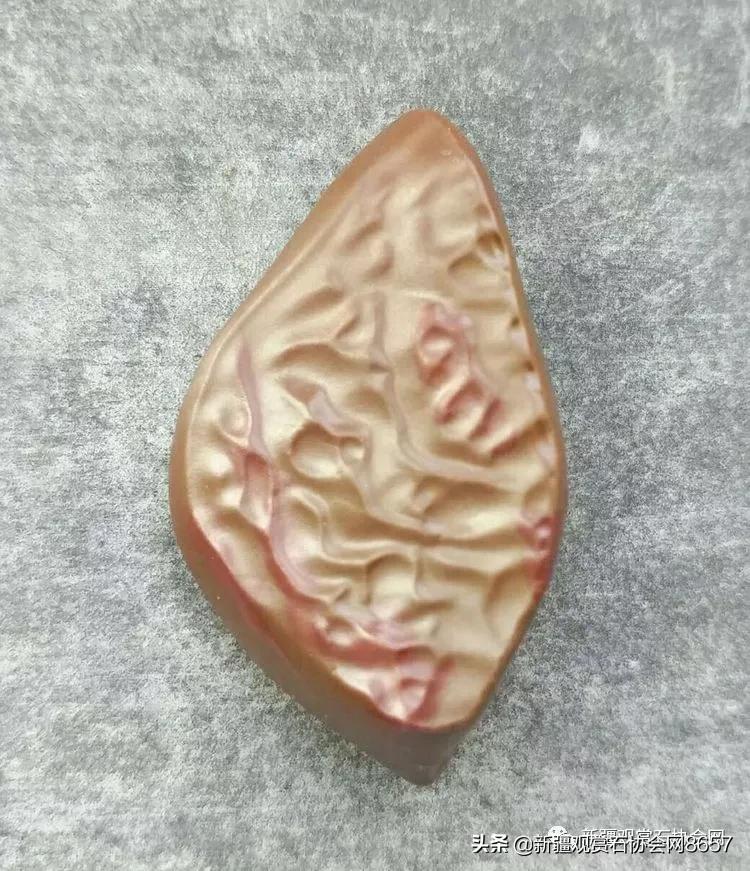 哈密老坑泥石的形成,哈密老泥石的魅力