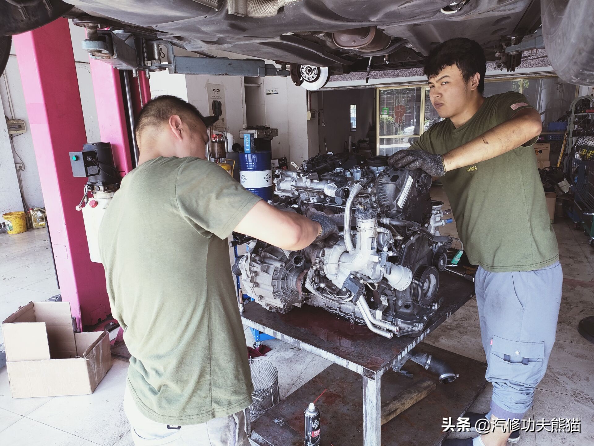 大众夏朗2014款2.0t标配烧机油吗,2016款大众夏朗1.4t发动机烧机油