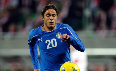 足坛浪子回家欲终老,足坛浪子退役名单