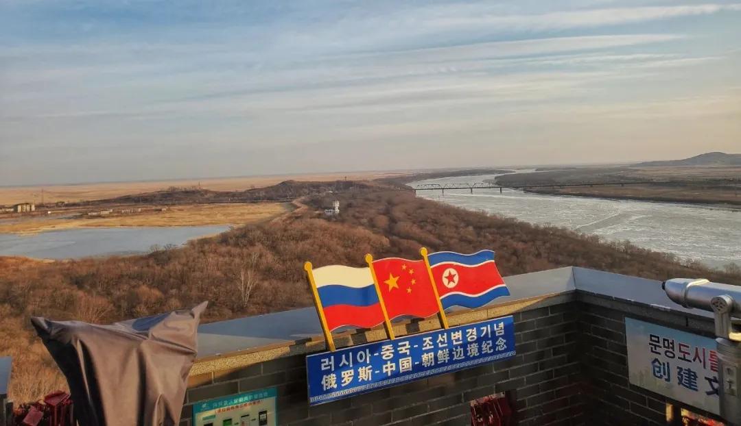 哎呀妈呀思密达，这座边境小城让我成功穿越