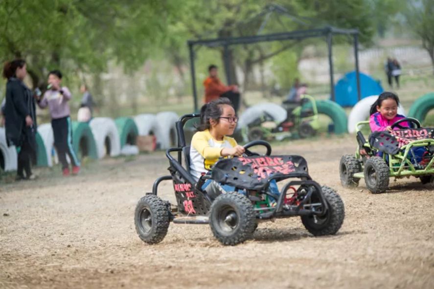 熊猫遛娃共享童车上线大连生态遛娃地—铭湖牧场风景区