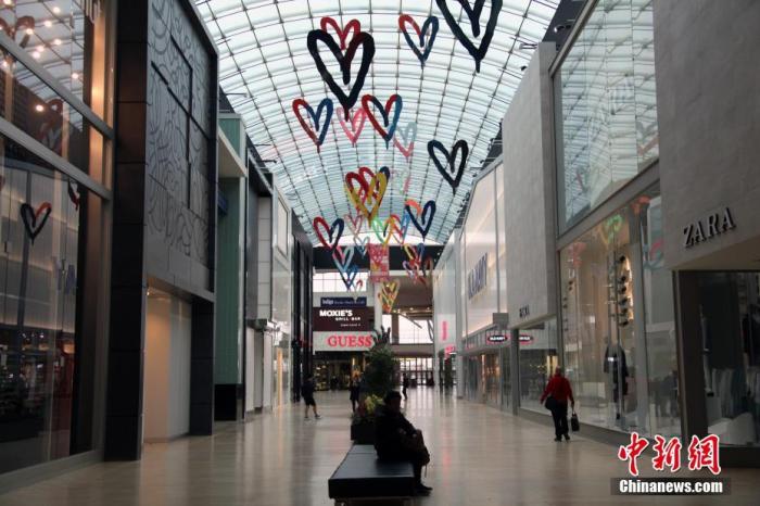 现在的口罩都是奢侈品吗 (口罩成为奢侈品后的样子)