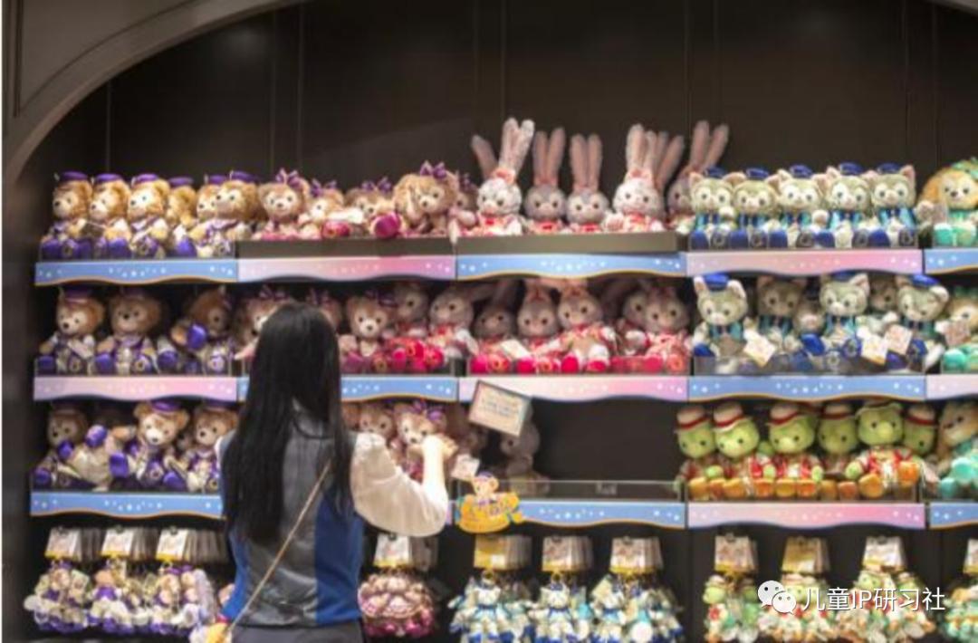 有颜值但没有人气,玲娜贝尔或成迪士尼流量明星