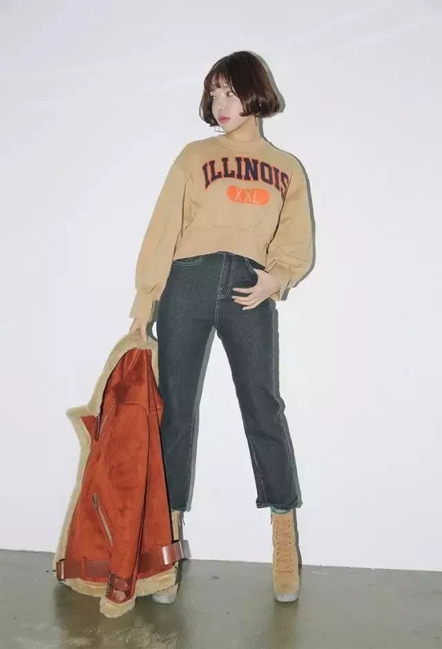 卫衣丑陋穿搭,卫衣太大了怎么穿才好看