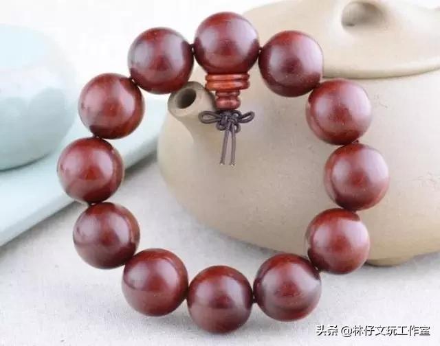 佛珠手串怎么盘玩好看,文玩手串盘玩方法