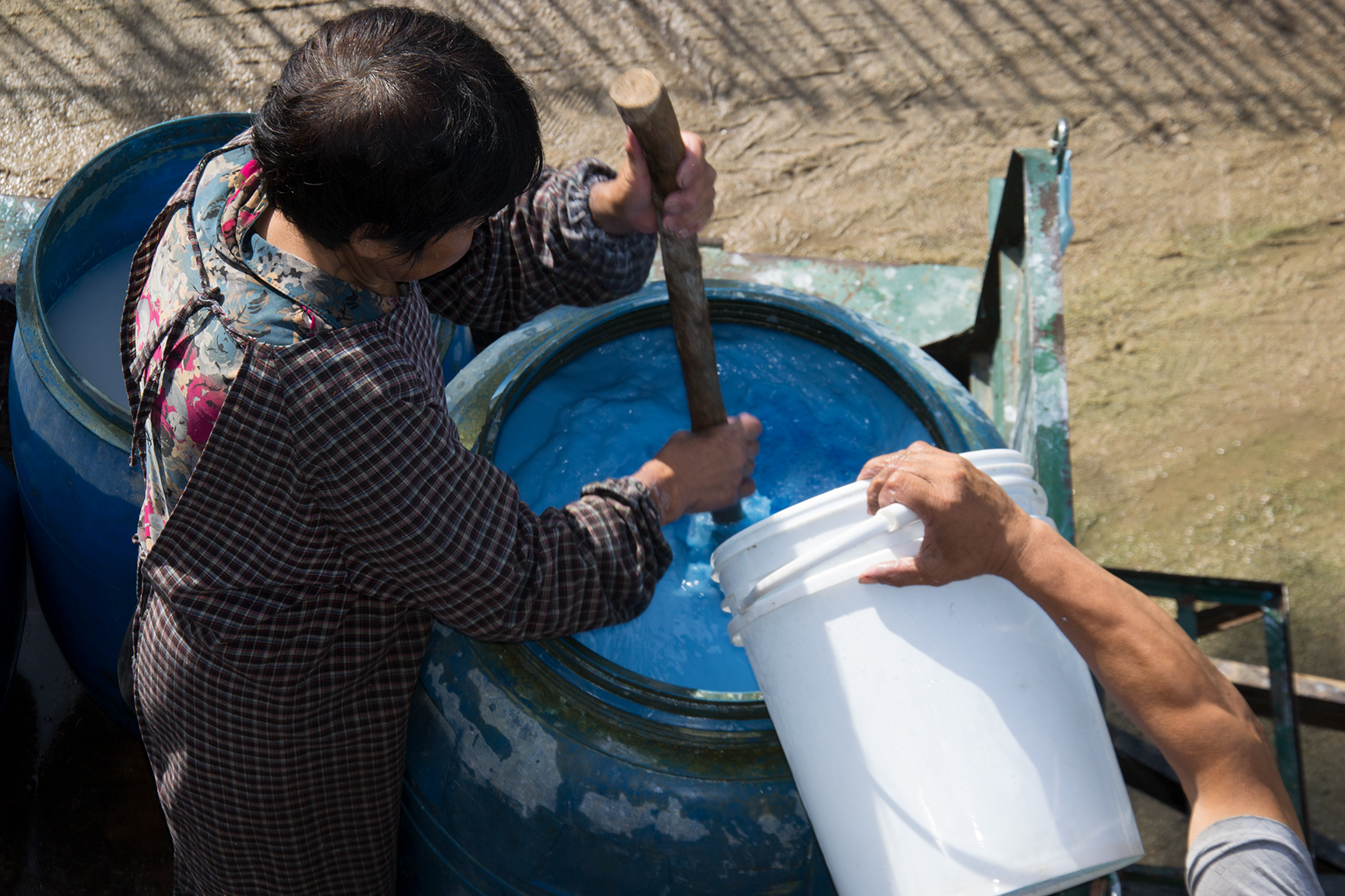 波尔多液的配制方法及注意事项,波尔多液在什么条件下使用最好