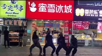 一个月涨粉50万+，“社死现场”成为新一届快手短视频流量密钥？