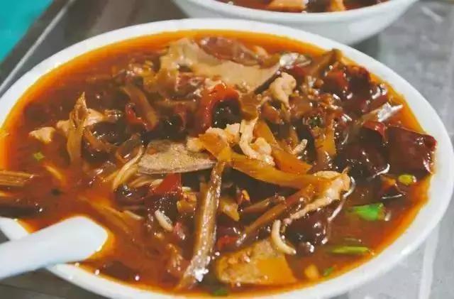 重庆市必打卡美食推荐,重庆最值得打卡的特色美食