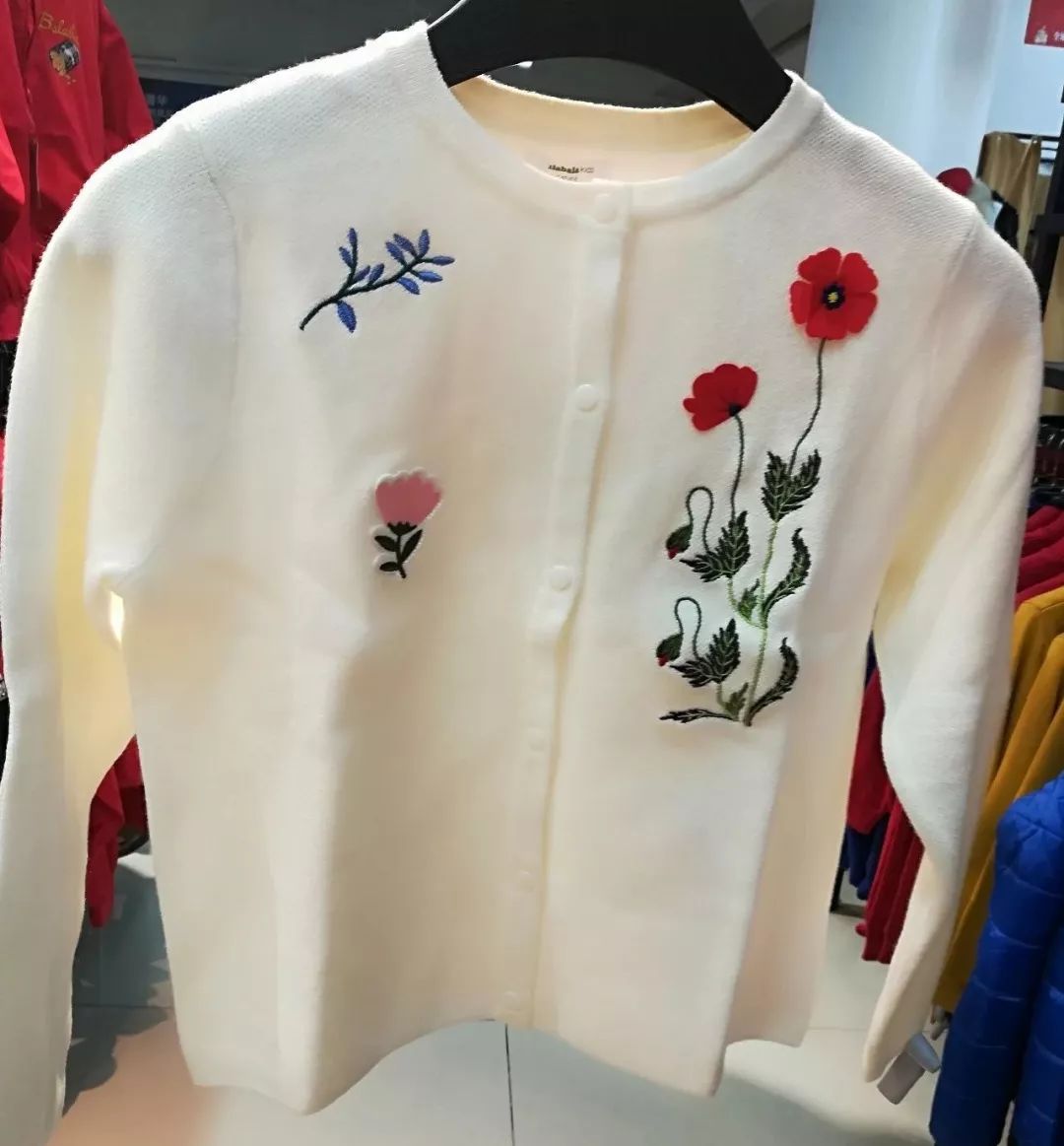 拉夏贝尔连播7天,拉夏贝尔春夏童装官方旗舰店直播