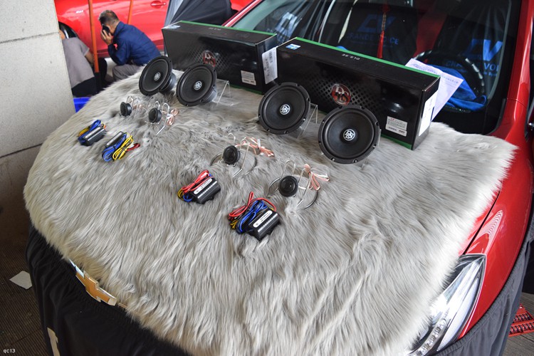 雪佛兰汽车音响改装,兰州雪佛兰音响改装