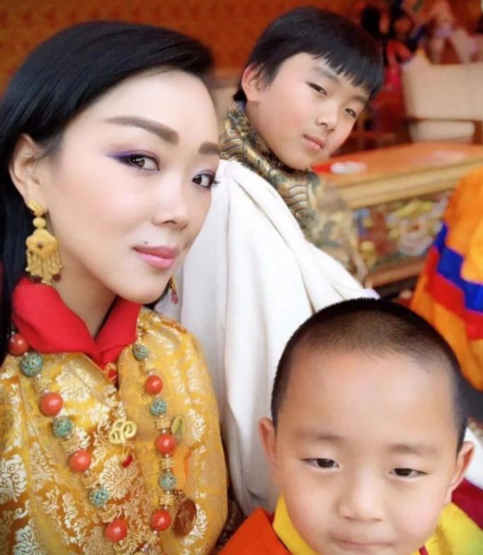 不丹公主年轻漂亮照片,不丹二公主