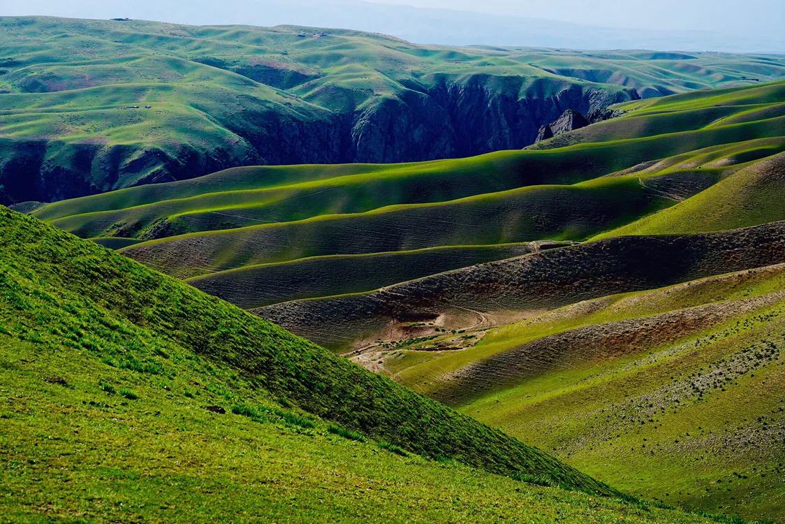 占中国六分之一地盘的*疆新**，12个5A景区N个世界遗产你走过多少？