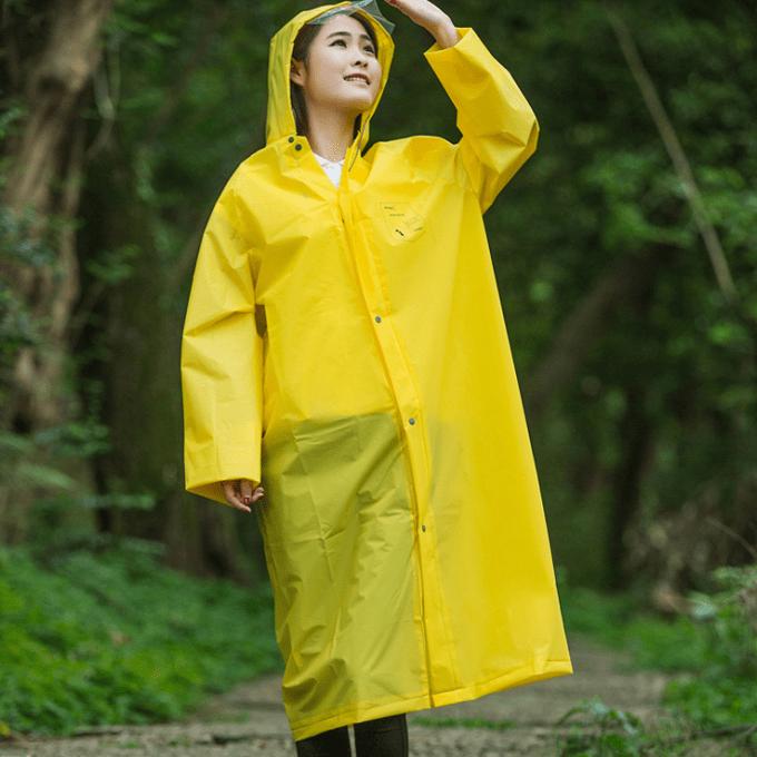 车辆入水逃生视频,汽车入水如何安全逃生