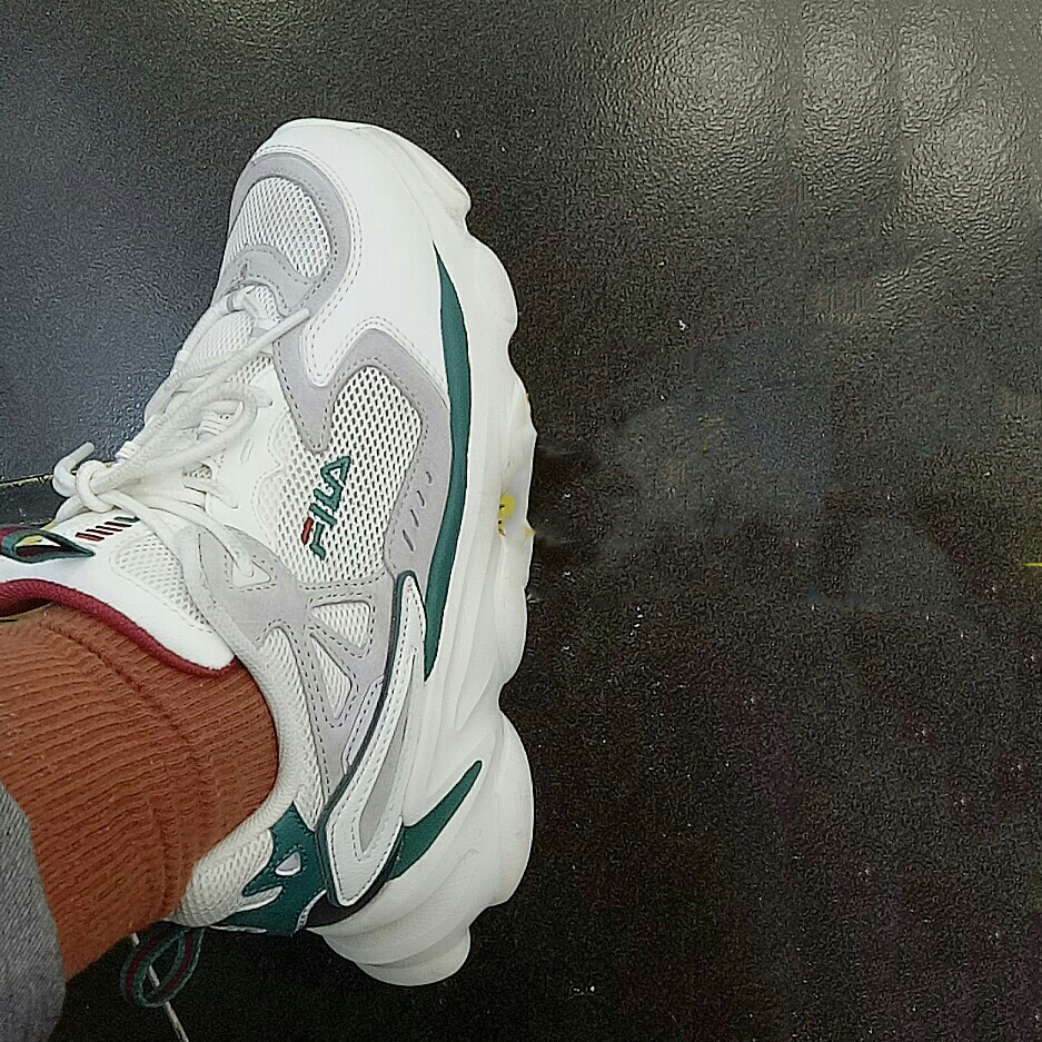 fila老爹鞋哪个色好看,fila老爹鞋哪款最好