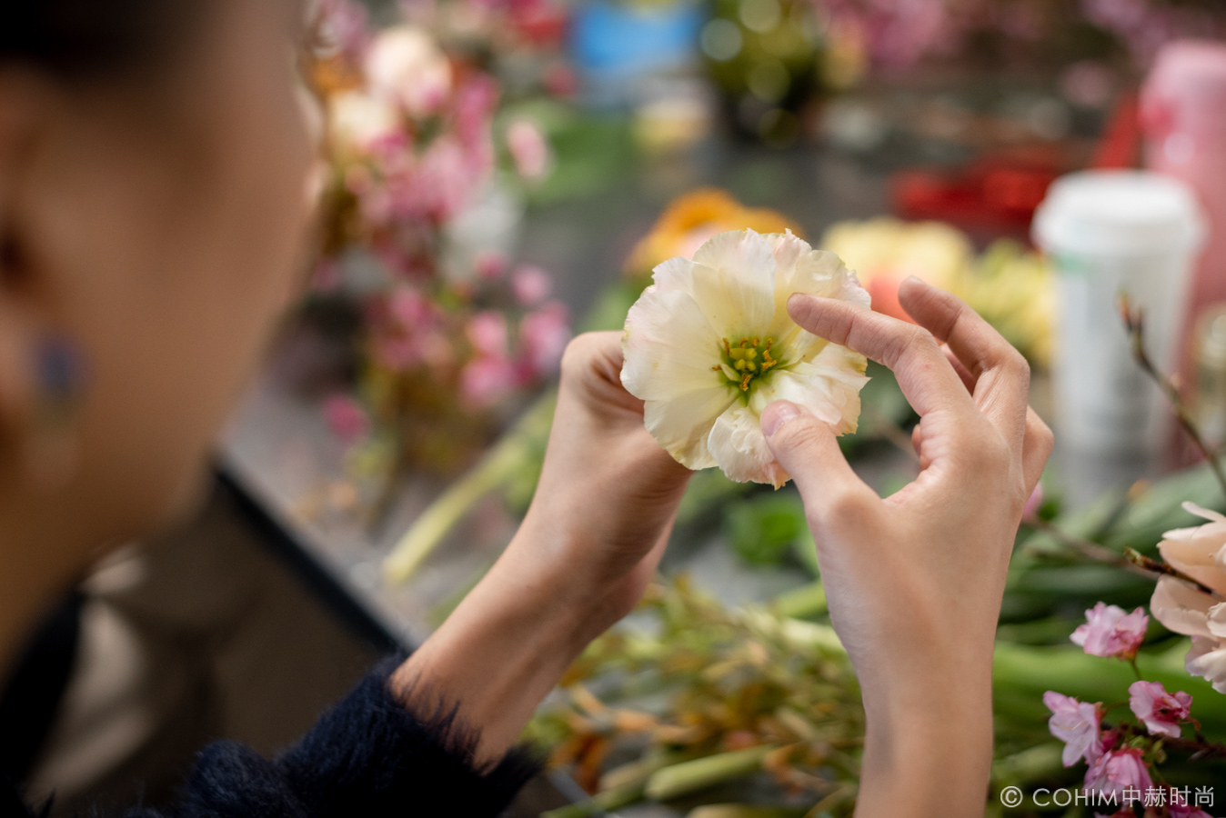 零基础去花艺培训班还是实体店学,学花艺是可以长期发展的行业吗