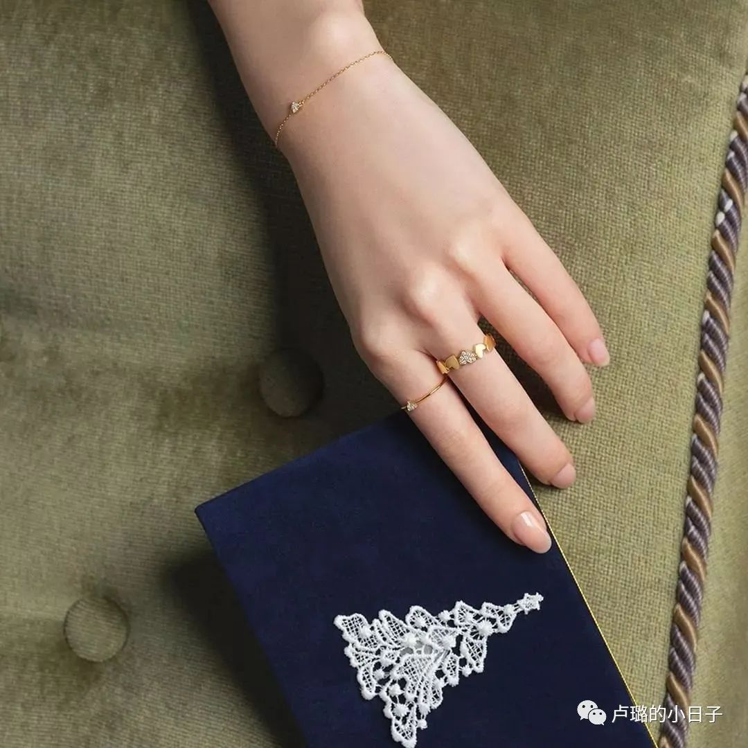 日常必备的10款首饰,选对首饰让你轻松拥有高级感