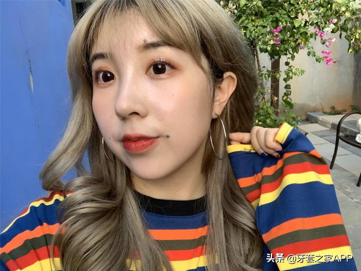 不靠整容怎么改变下巴后缩?看这里