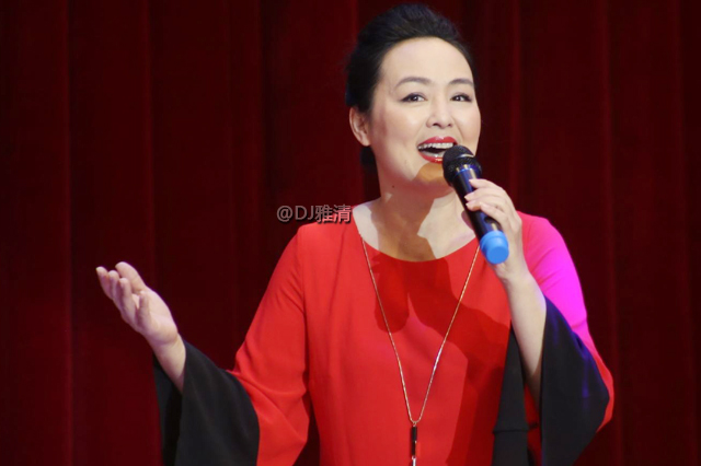 历年央视主持人照片,八十年代央视主持人名单