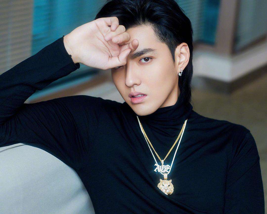 性价比潮牌银饰,新兴县潮牌实体店