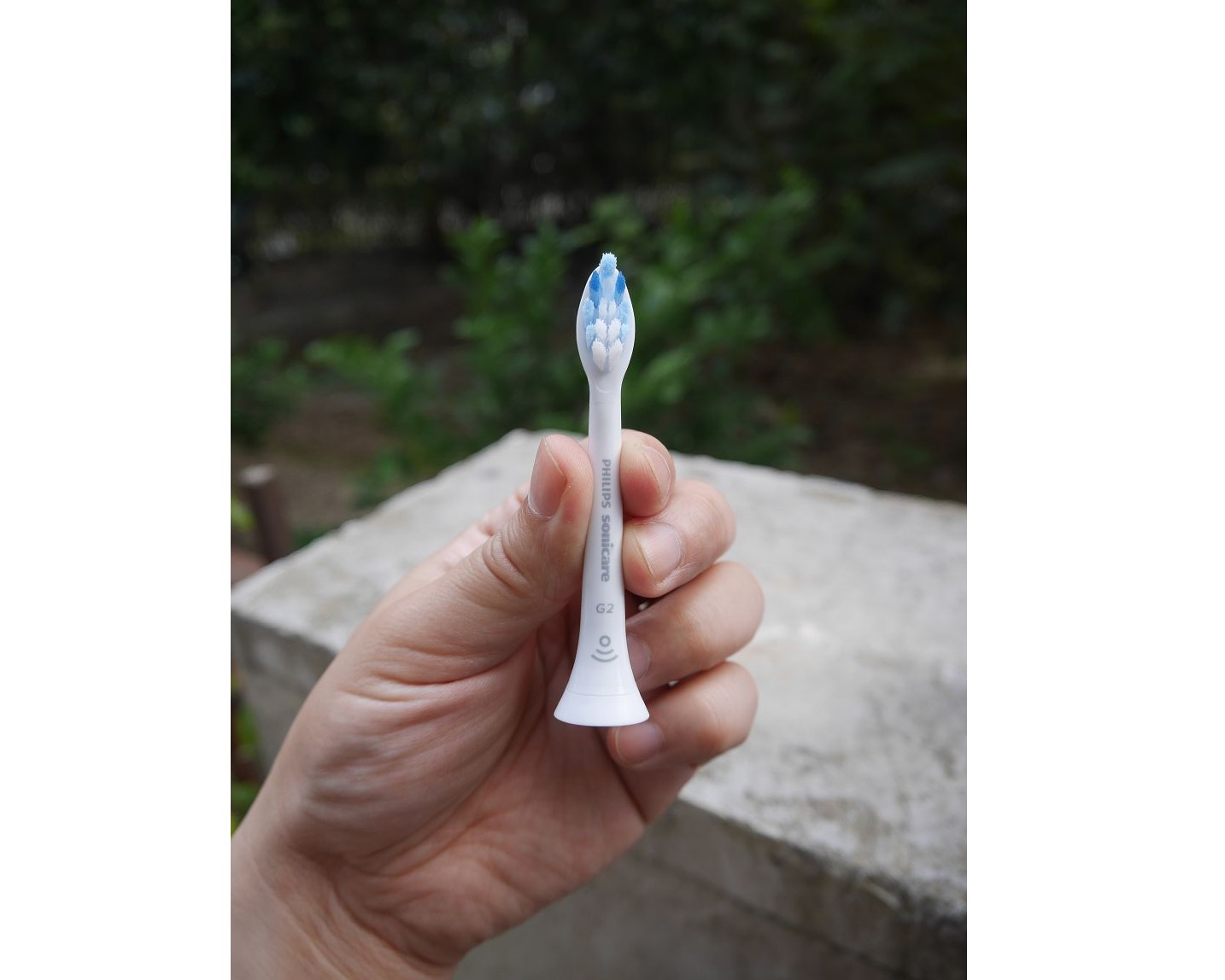 飞利浦hx3216声波震动牙刷电动牙刷,小米t500和飞利浦hx3216哪个好