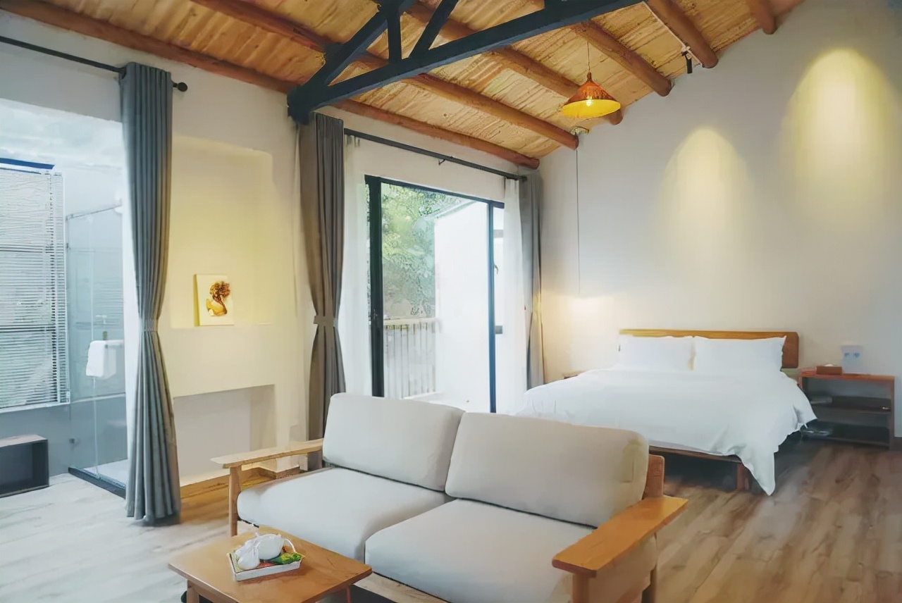 广州从化山野间隐奢桃源民宿，诗意野趣手作做个小木匠丨菁木山舍