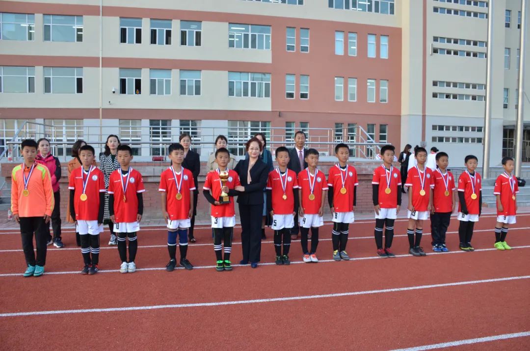 2020年营口西市区小学生足球赛落下帷幕，冠军究竟花落谁家？