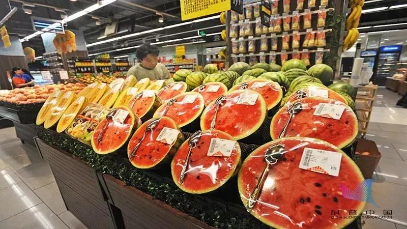 吃隔夜西瓜中毒还能救吗,吃隔夜西瓜致死吗