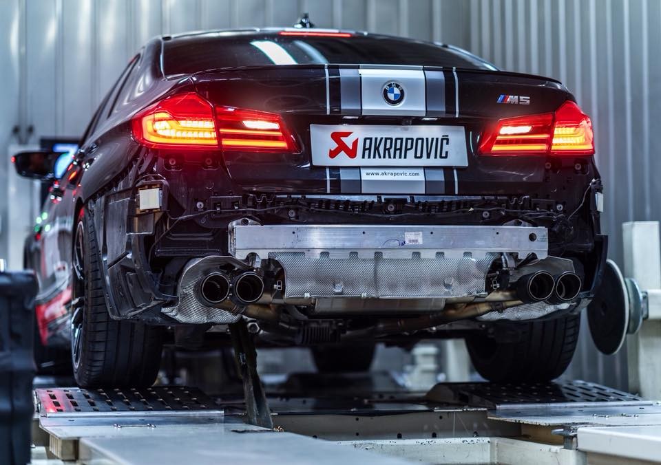 天蝎排气akrapovic中国官网,akrapovice天蝎全段钛合金排气