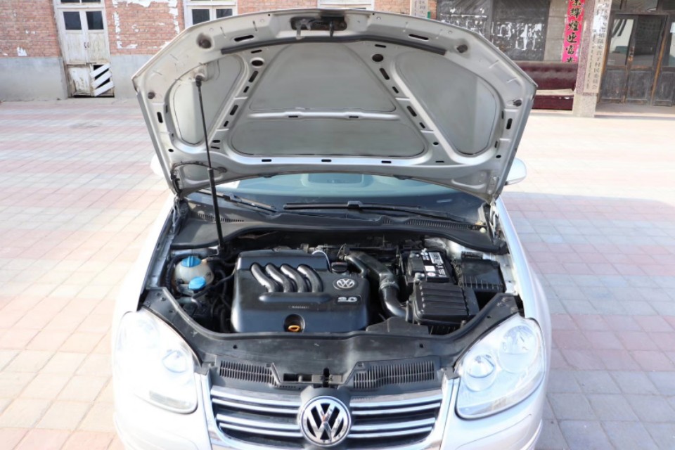 二手车大众速腾最好的一款,二手车推荐1-2万捷达速腾