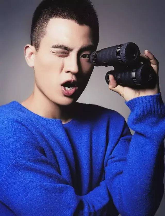 男发两边炸毛如何剪,男生发质细软塌适合怎么剪