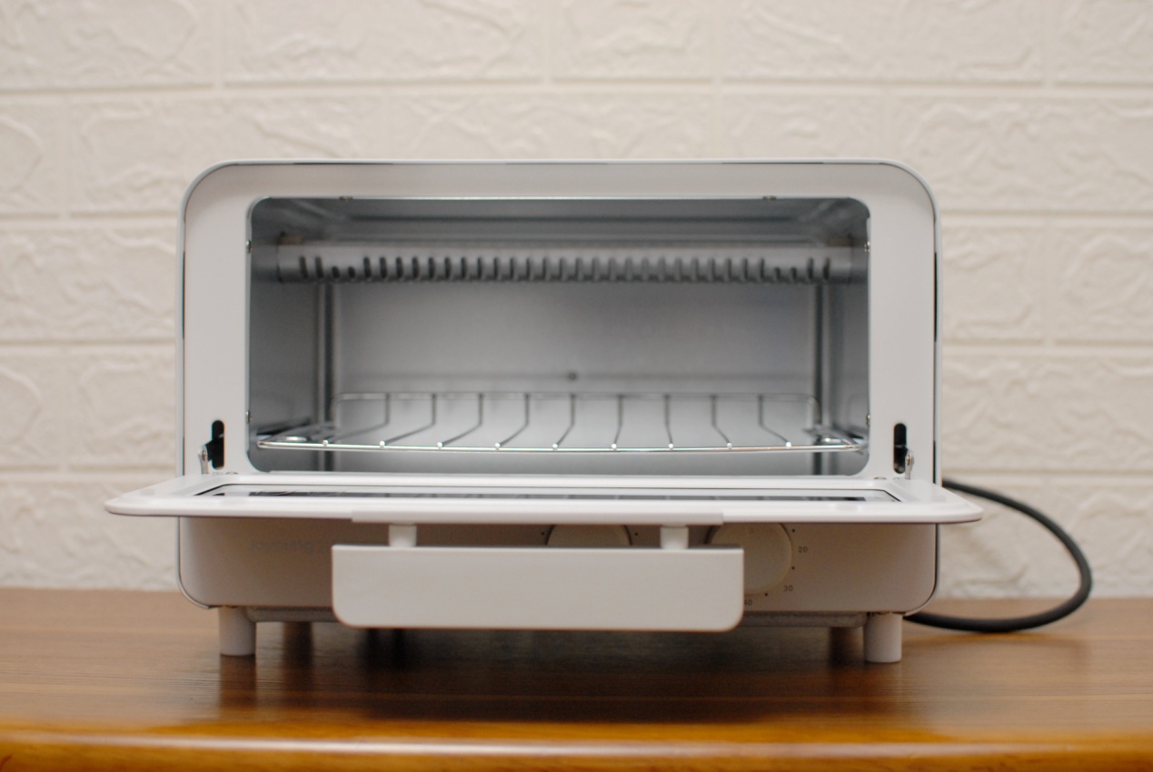 和可妮兔一起做烘焙，让生活多点小可爱：九阳LINEFRIENDS小烤箱