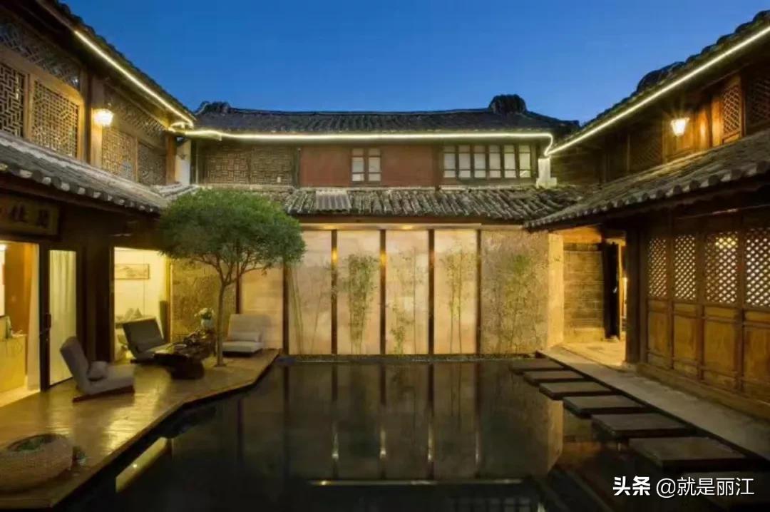 在丽江也能住豪华的酒店,丽江古城观景喝茶