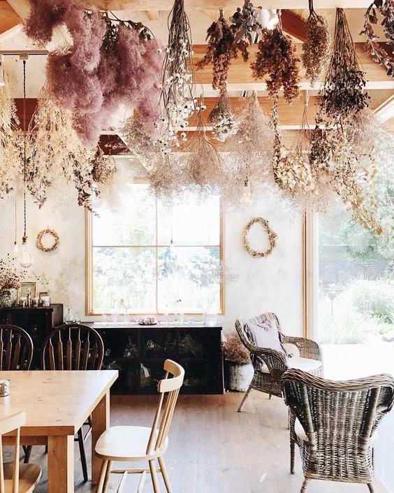 她用这种高颜值的干花装饰家里，隔壁邻居都惊叹不已