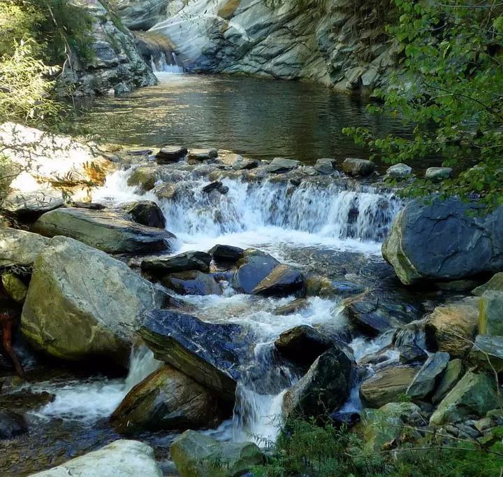 少华山红叶节完整视频,少华山赏红叶景区