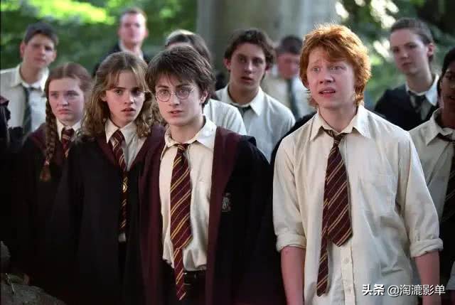 推荐10部英国电影,2020排名前十的英国电视剧