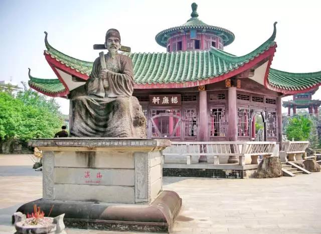 我国最年轻的省份海南，是怎么从广东脱离出来的？|中国自驾地理