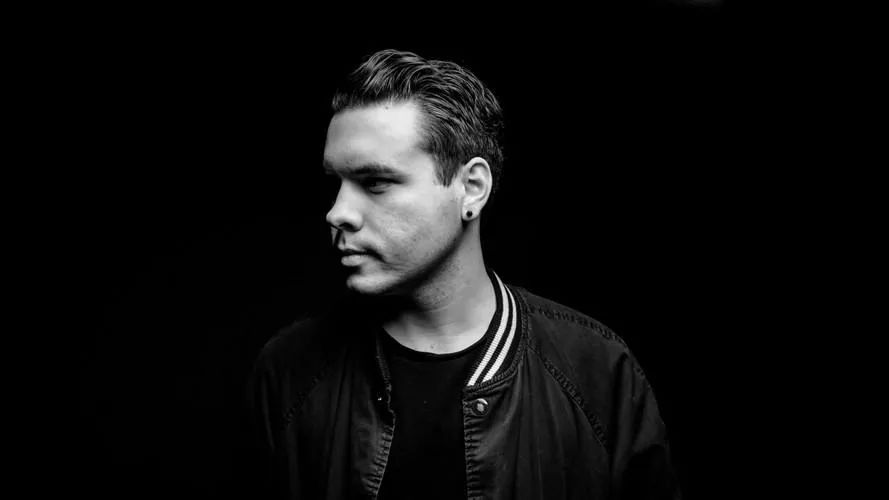 没有朋友亲人很孤独怎么办,当我们感到孤独的时候