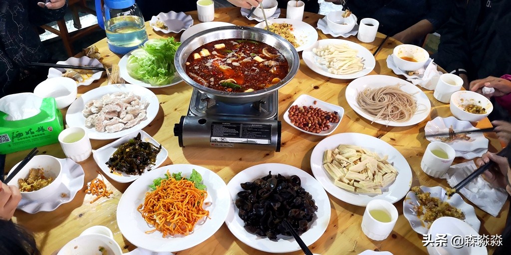 恩施清江大峡谷蝴蝶岩讲解,清江峡谷蝴蝶岩