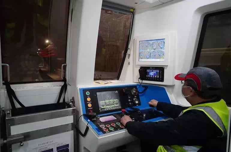 青岛地铁1号线西部年底能开通吗,杭州地铁4号线二期年底能开通吗