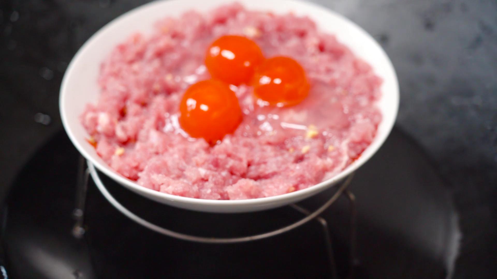 怎么腌制流油的咸鸭蛋窍门,不流油的咸鸭蛋腌制方法