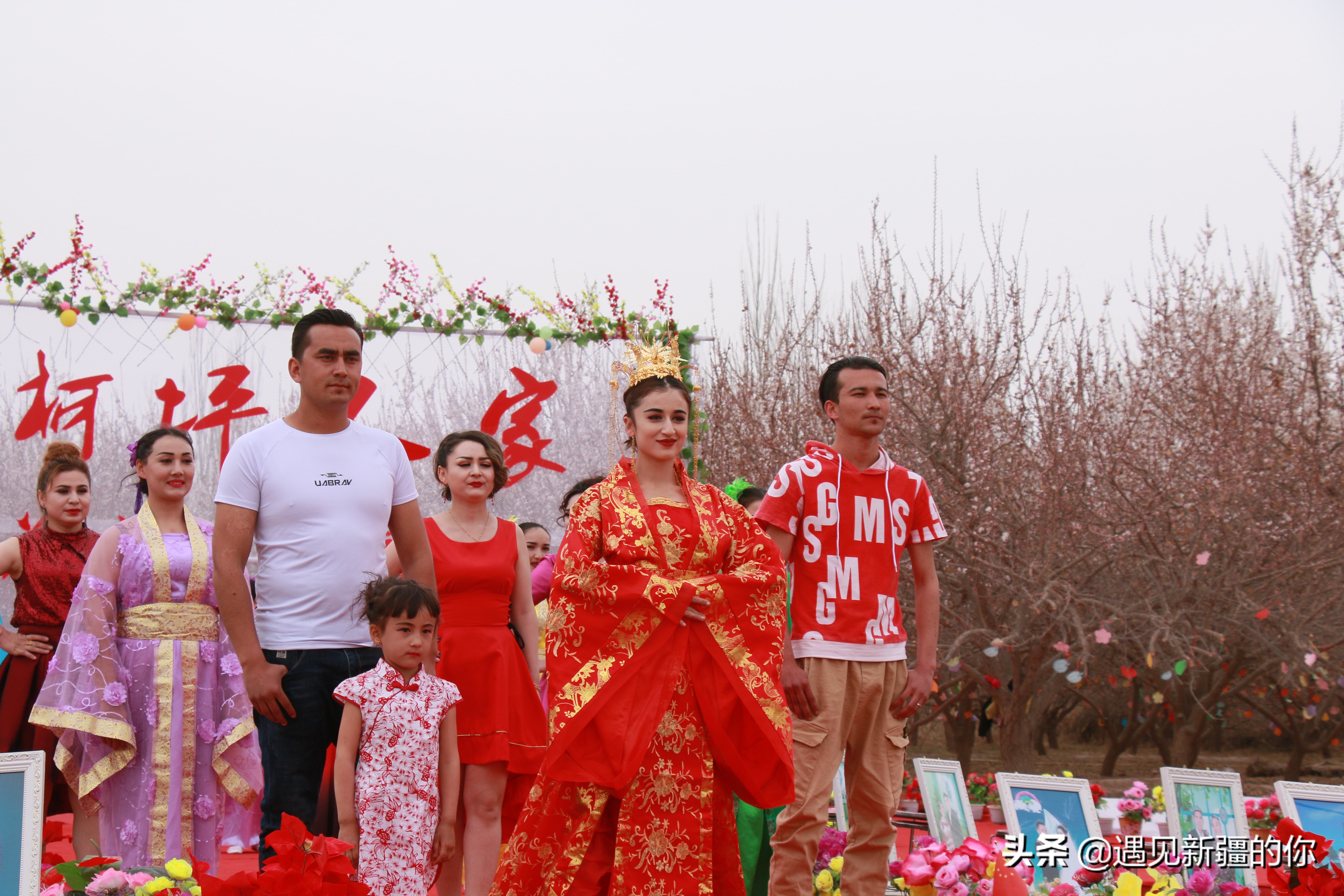 新疆尉犁县杏花节,杏花节旅游