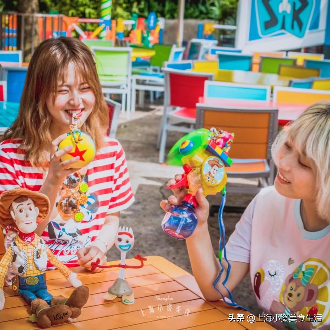 迪士尼蓝色奇奇蒂蒂吸管杯,迪士尼奇奇蒂蒂吸管