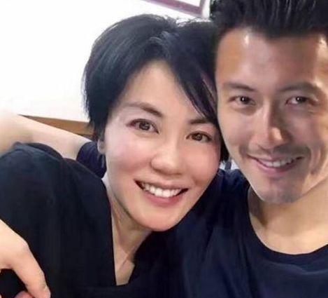 王菲和谢霆锋在一起几年,王菲和谢霆锋是哪年在一起