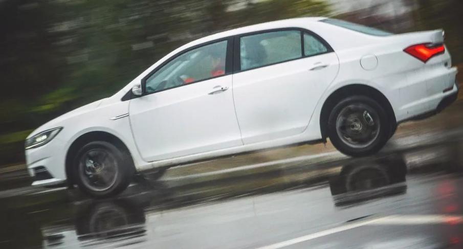 平顺好开这是你能买到最具性价比的CVT车型