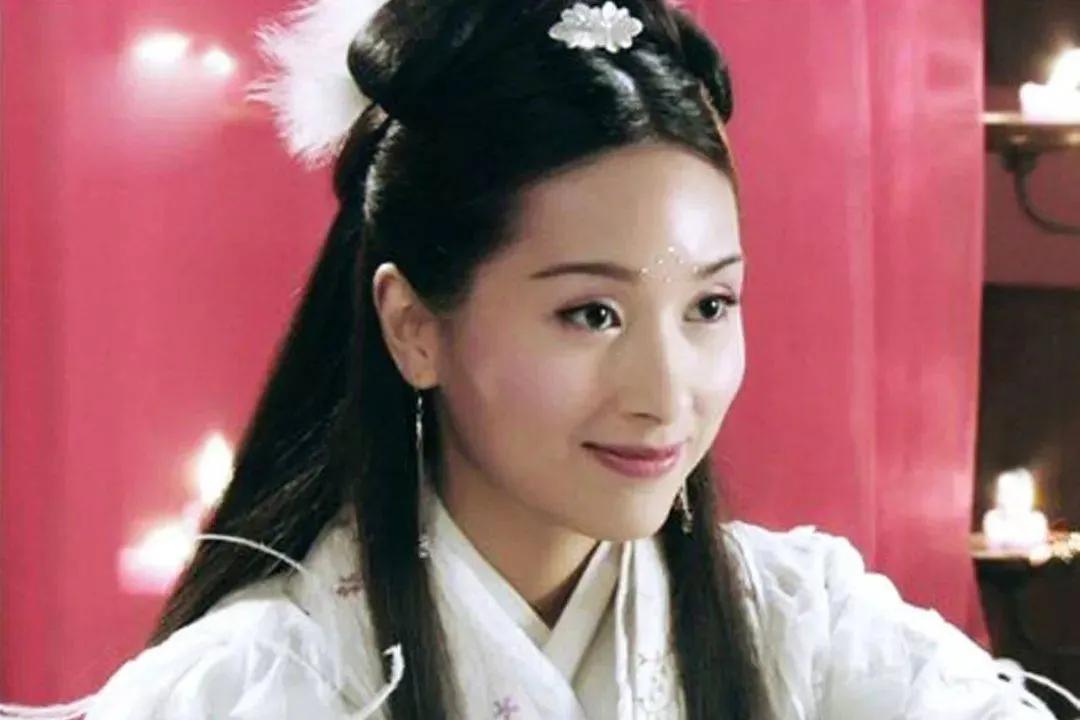 黄圣依还记得她演的七仙女吗,天仙配七仙女黄圣依身份暴露