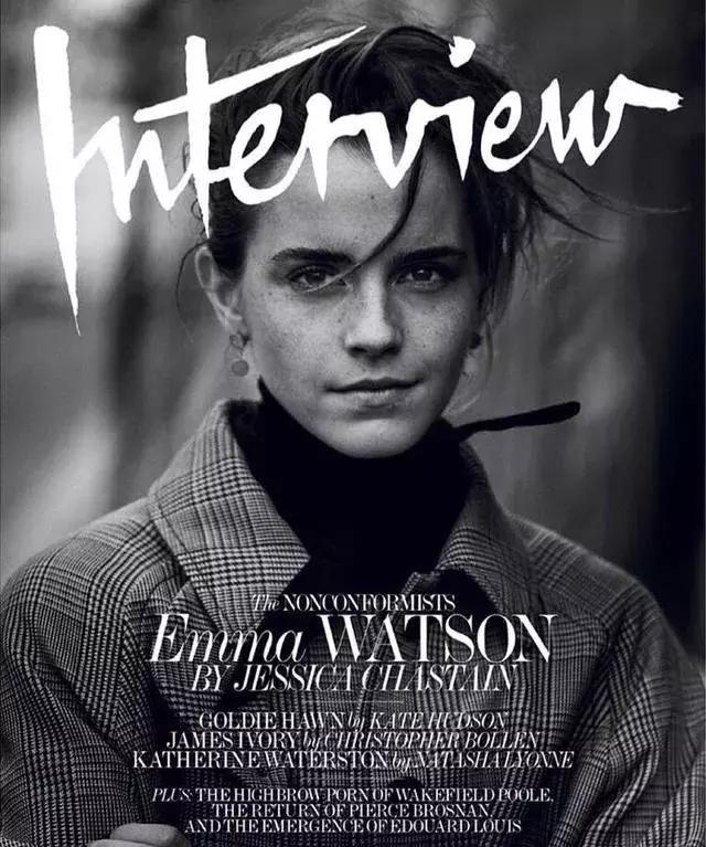 很悲哀的事，她那么美，却要被人骂