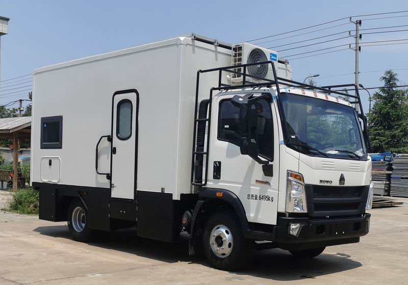 中国重汽房车详细配置表,中国重汽拓展房车