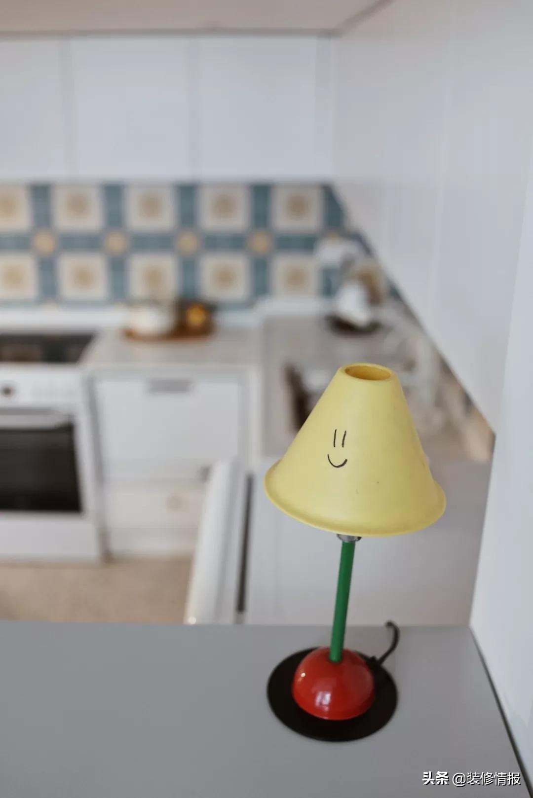 她买下32㎡上海老旧学区房，为女儿打造小桃园还有20㎡舒适大庭院