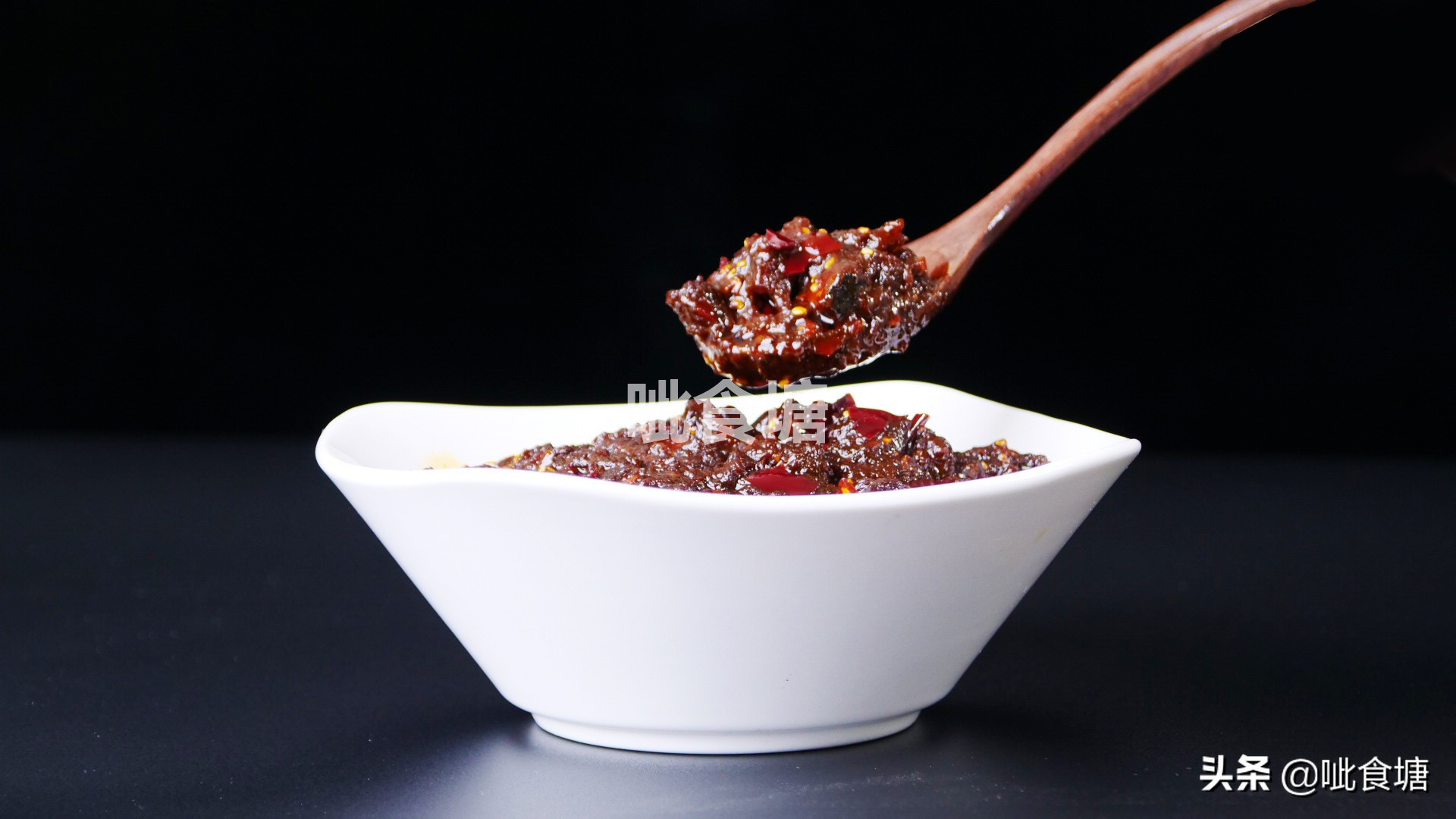 最好吃的香菇牛肉酱健康不油腻,自己做牛肉酱香菇