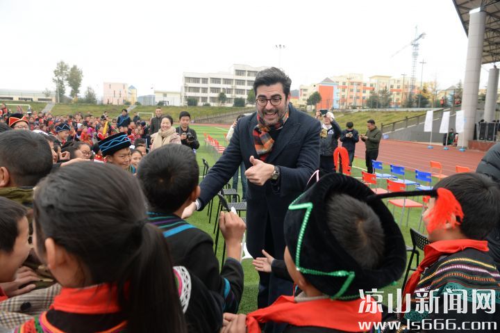 皇家马德里凉山足球,皇家马德里最新球赛结果